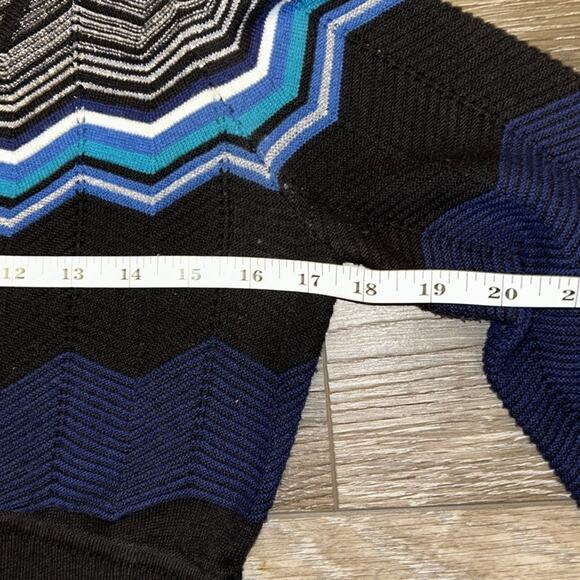 a.n.a. Black, Blue, White Knit Long Sleeve Dress, Size Small - Picture 3 of 11